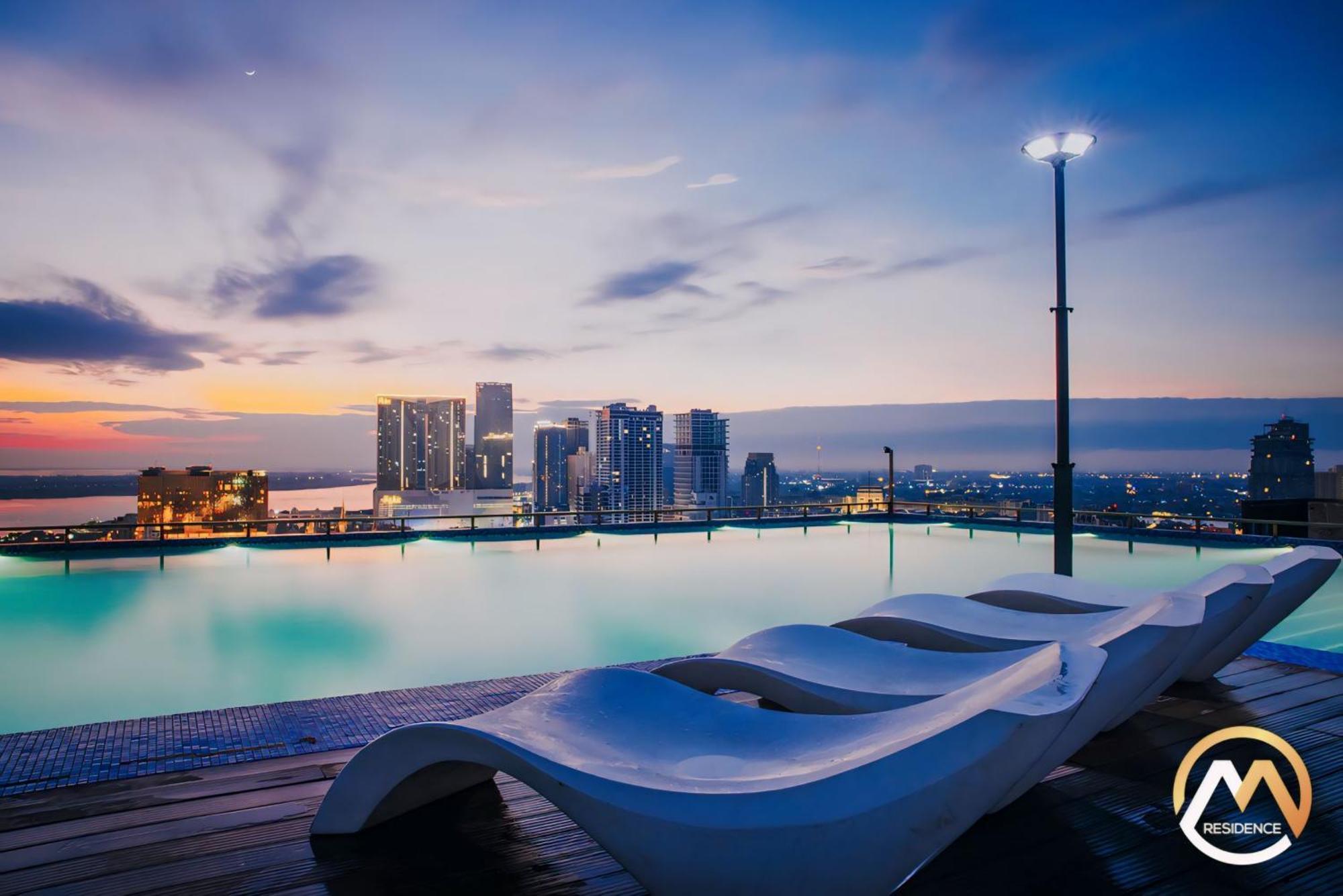 Hotel Serviced Condo Unique Infinity Pool With Mekong River View Phnom Penh Dış mekan fotoğraf